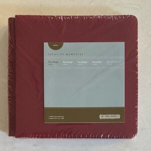 Creative Memories 8X8 Flex-Hinge Ruby Red Coverset